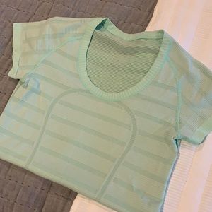 Lululemon Seawheeze Short Sleeve Shirt